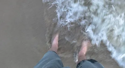 Пляжные ноги: красота и умиротворение природы
