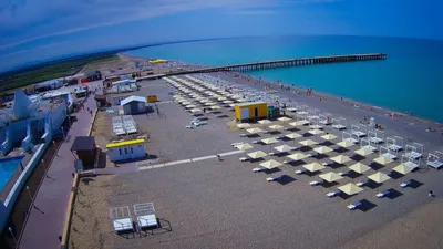 Арт-фото пляжа в Новофедоровке, Крым - 2024 год