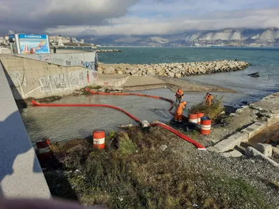 Мелодия прибоя и волшебство солнца: фото Новороссийского моря