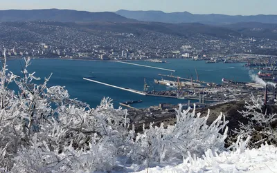 Зимние краски города: Фотографии с возможностью скачивания в PNG