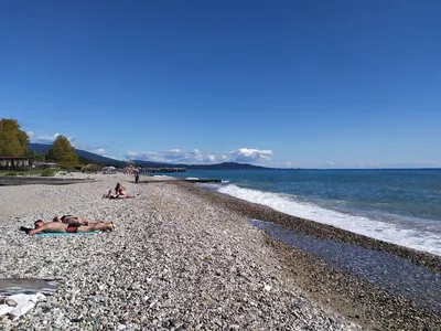 Откройте для себя море во всей его красе: загрузите фото Новый Афон