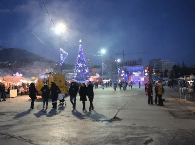 Зимний вечер: Фотографии уютных новогодних домов