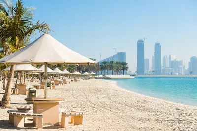 Уникальные изображения пляжей ОАЭ в формате JPG, PNG, WebP