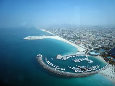 Приготовьтесь к восхитительным видам пляжей ОАЭ на фото