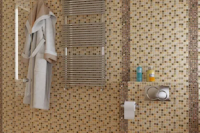Изображения обшивки ванной панелями в формате JPG