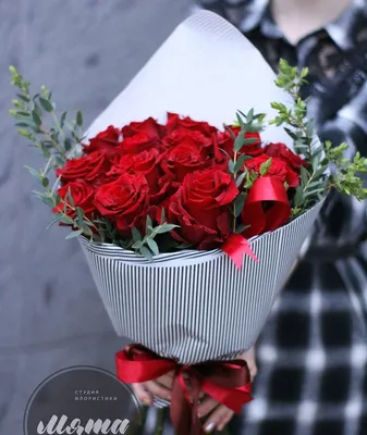 Впечатлительные изображения роз для красочных дизайнов