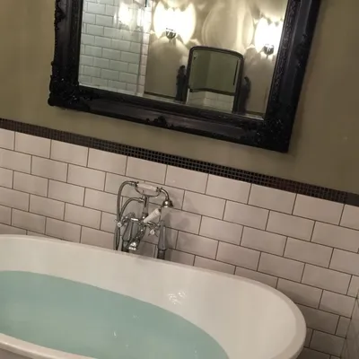 Фото окрашенных стен в ванной комнате: примеры идеального декора