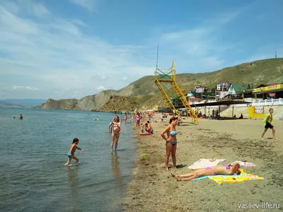 Орджоникидзе пляжи: фотографии, передающие величие и красоту моря