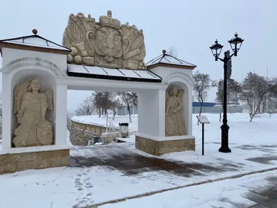 Зимняя сказка в Оренбурге: Фотоотчет о заснеженном городе