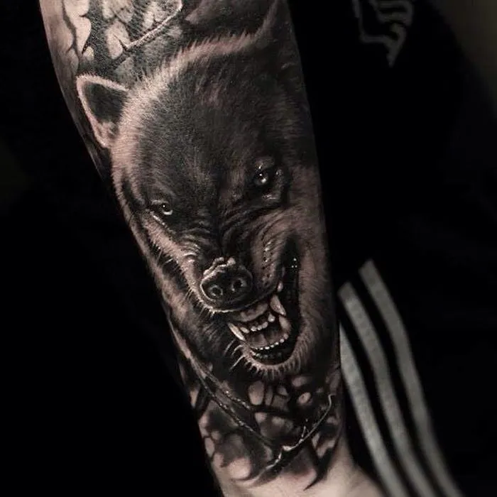 Татуировки волков с оскалом значение