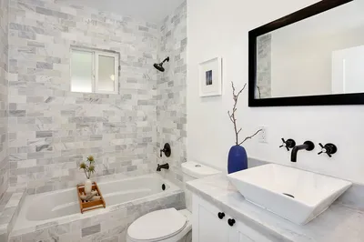 Фото отделки маленькой ванной комнаты плиткой в хорошем качестве