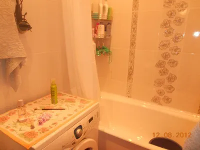 Фото ванной комнаты с деревянной отделкой