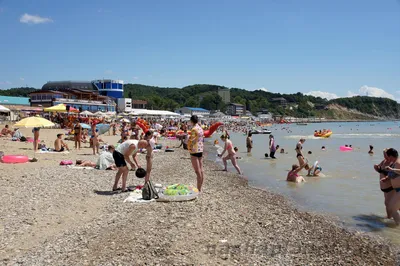 Фото пляжа в Лермонтово с прекрасным видом