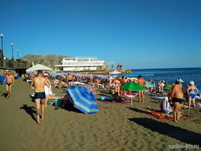 Фото пляжа в Судаке: скачать бесплатно в хорошем качестве