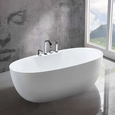 Фото овальной ванны с уникальным дизайном
