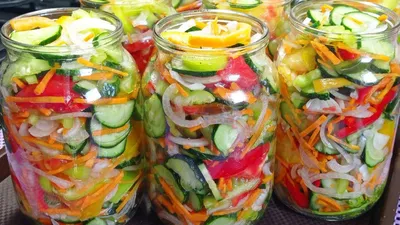 Выберите свой стиль: Овощные салаты на зиму в различных форматах