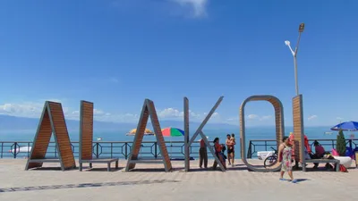 Фотообои Озеро Алаколь Казахстан - разнообразие картинок в HD, Full HD, 4K