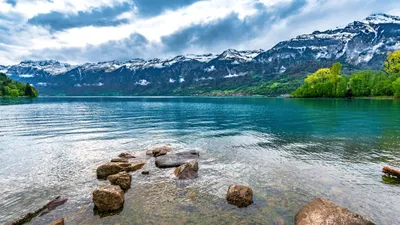 Фотографии Озера Бриенц во всей красе природы (скачать)