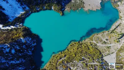 Озеро Иссык в лучших фотографиях: выберите изображение для скачивания