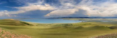 Изящность озера Иткуль в Хакасии на фото: бесплатно скачать