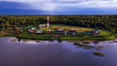 Фотография озера Шлино в оригинальном разрешении