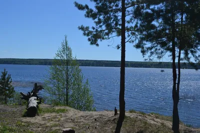 Впечатляющие обои с озером Суходольское: скачивайте бесплатно в HD, Full HD, 4K