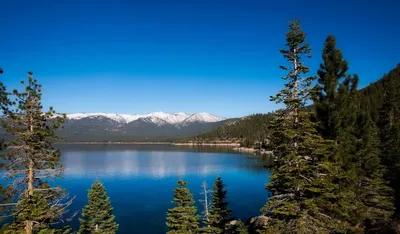 Захватывающие кадры Озера Тахо в Соединенных Штатах