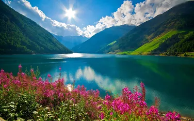 Озеро в горах: красивые картинки для скачивания в HD качестве