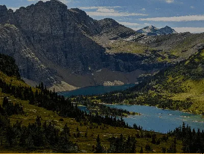 Рисунок озера в горах, заставляющий сердце замирать