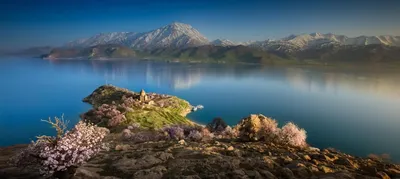 Озеро Ван в Турции: впечатляющие фотографии природного чуда