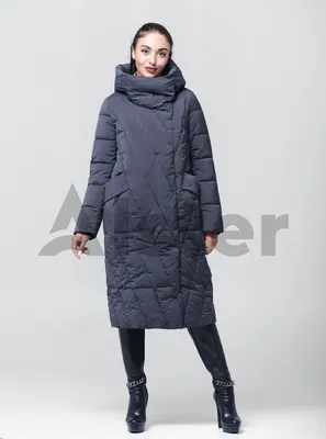 Фотография модного пальто на зиму в высоком качестве