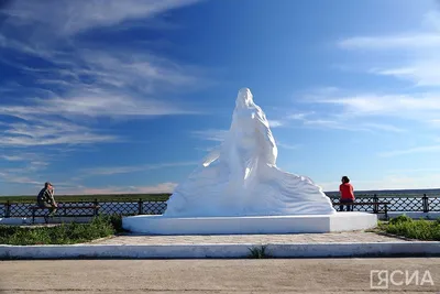 Фото памятника реке Лена в HD качестве