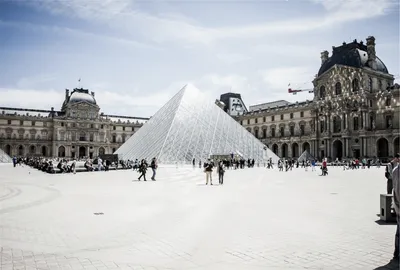 Зимние сказки Парижа: Кадры, которые оставят вас в восторге