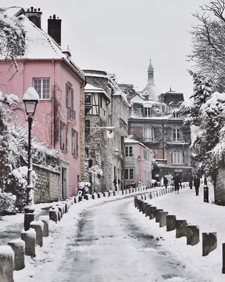 Французская элегантность зимой: Парижский стиль на каждом кадре
