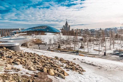 Зимние отражения: Фото Парка Зарядье в льду и стекле