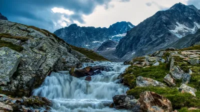 Скачать фото водопада бесплатно: сохраните красоту природы