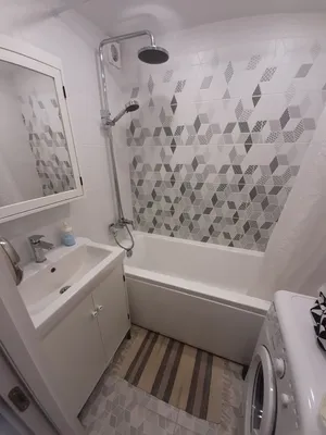 Фото перепланировки ванной в панельном доме. Выберите размер изображения и скачайте в форматах JPG, PNG, WebP.