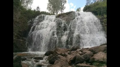 Путешествие к невероятному водопаду: фотографии в Алтайском крае