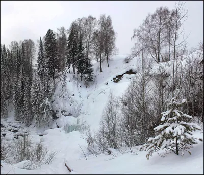 Фотографический атлас Пещерского водопада в Алтайском крае