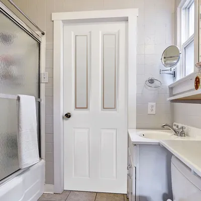 Красивые фотографии пластиковой двери в ванную