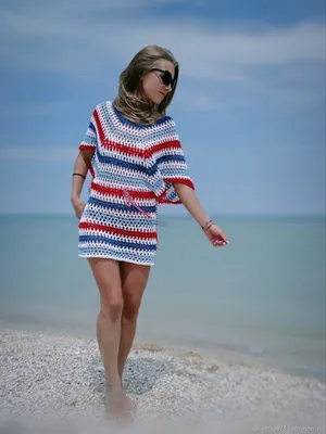 Платье для пляжа с рюшами и воланами
