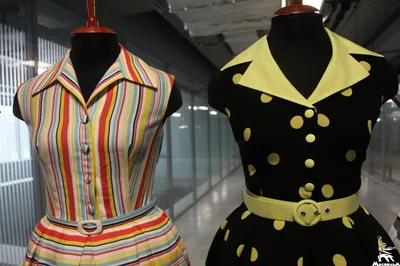 Шикарные наряды: уникальные платья из Стиляг запечатлены на фото