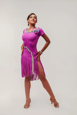 Превосходные платья для латиноамериканских танцев на фото
