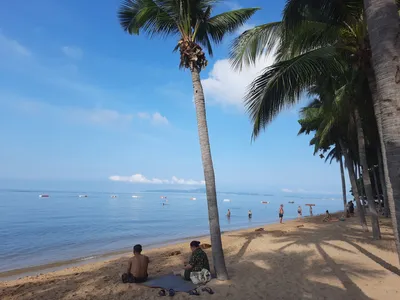 Пляж Джомтьен Паттайя: выберите размер изображения для скачивания