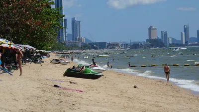 Пляж Джомтьен Паттайя на фото: место, где можно расслабиться и насладиться