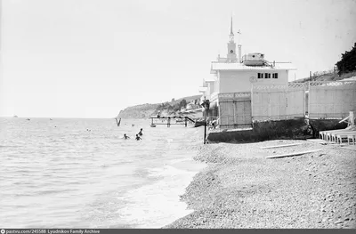 Картинка Пляжа Гуровские камни Гурзуф в Full HD разрешении