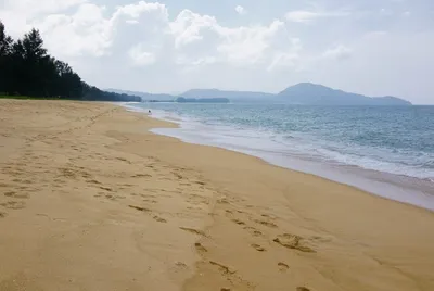 Фотографии, чтобы насладиться красотой Пляжа май кхао