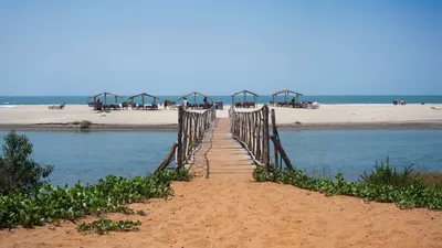 Фото Пляжа Мандрем Гоа: встреча с природной красотой