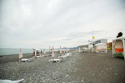 Скачать фото пляжа Огонек Адлер в Full HD