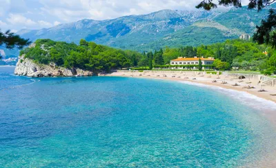 Фотоотчет с Пляжа Плоче Черногория: великолепие природы в объективе